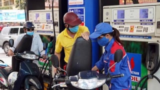Giá xăng, dầu tiếp tục giảm từ 15h chiều nay ngày 8/5
