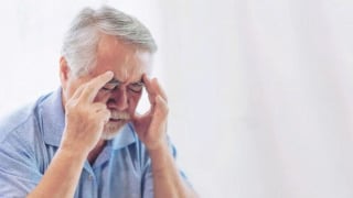Người mắc bệnh Parkinson và bí quyết ăn uống cải thiện sức khỏe