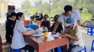 Hải Dương: Phường Hiến Thành tổ chức chiến dịch khám sức khỏe định kỳ cho người cao tuổi