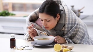 Người bị cúm ăn gì để nhanh khỏi bệnh?