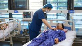 Lạng Sơn: 4 người trong một gia đình nhập viện do ngộ độc nấm