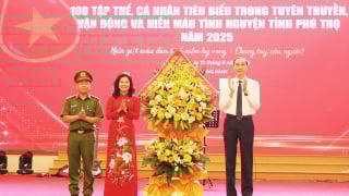 Phú Thọ: Tôn vinh 100 tập thể, cá nhân tiêu biểu trong tuyên truyền, vận động và hiến máu tình nguyện năm 2025