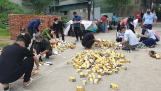 Quảng Ninh: Phát hiện một lượng lớn thực phẩm chức năng bị đổ bỏ