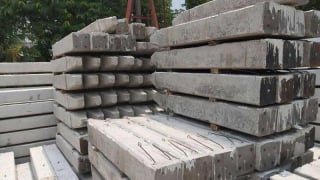 Hà Nội: Chấn thương bụng, vỡ ruột non do cột bê tông đổ vào người