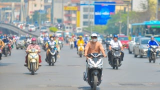 Dự báo thời tiết ngày 24/6: Bắc Bộ và Nam Bộ nắng nóng