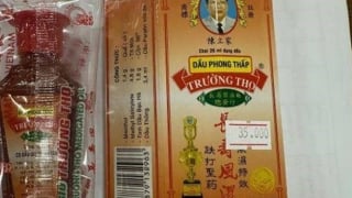 Hà Nội khuyến cáo người dân không kinh doanh, sử dụng Dầu phong thấp Trường Thọ giả