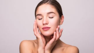 Skin barrier yếu có phải nguyên nhân khiến da dễ mẩn đỏ?
