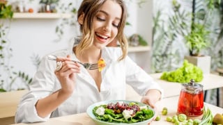 Ăn chay trường có làm rối loạn nội tiết tố không?