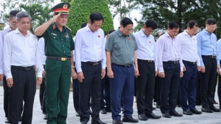 Thủ tướng Phạm Minh Chính tri ân Chủ tịch Hồ Chí Minh và các liệt sĩ nhân dịp đặc biệt