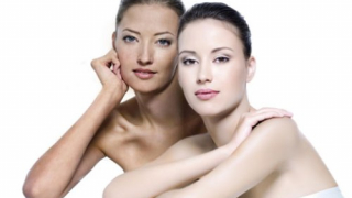 Mách bạn chọn kem dưỡng trắng body hiệu quả