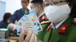 Nhiều tỉnh, thành phố tăng tốc cấp căn cước công dân gắn chip