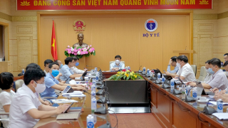 Bộ trưởng Nguyễn Thanh Long: Huy động 10.000 cán bộ nhân viên y tế tham gia hỗ trợ chống dịch tại TP. Hồ Chí Minh