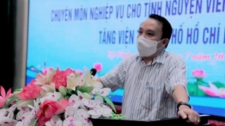 Sở Y tế Nghệ An tập huấn chuyên môn nghiệp vụ cho các tình nguyện viên ngành Y tăng viện cho TP. Hồ Chí Minh