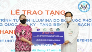 Bệnh viện Bạch Mai tiếp nhận máy giải trình tự Gen do Mỹ trao tặng