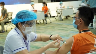 Lào Cai giao chỉ tiêu tiêm vaccine phòng COVID-19 tháng 7/2022