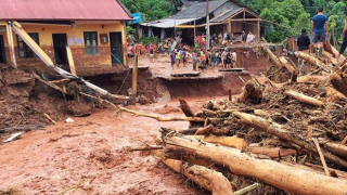 Yên Bái chủ động ứng phó với mưa lớn, lũ, lũ quét và sạt lở đất