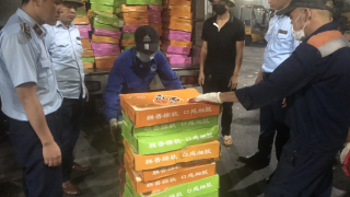 Hưng Yên tiêu hủy 17.850 chiếc bánh Trung thu không rõ nguồn gốc, xuất xứ