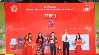 Viên khớp Tâm Bình lần thứ 3 đạt Top 1 “Hàng Việt Nam được người tiêu dùng yêu thích”