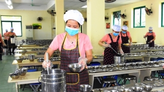 Ninh Bình tăng cường công tác bảo đảm an toàn thực phẩm tại các bếp ăn tập thể trên địa bàn tỉnh