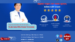 Bệnh viện JW Hàn Quốc bị tố nâng ngực hỏng?