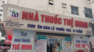 Nhân viên nhà thuốc Tuệ Minh tự ý bán thuốc kê đơn bất chấp quy định?