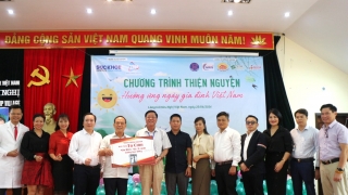 Tạp chí Sức Khỏe Cộng Đồng cùng các đơn vị đồng hành tổ chức chương trình thiện nguyện hưởng ứng 'Ngày Gia đình Việt Nam 28/6/2024'