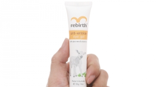 Đình chỉ lưu hành, thu hồi và tiêu hủy mỹ phẩm Rebirth Anti-Wrinkle Eye Gel With Vitamin E của Công ty TNHH MTV TM và XNK Kỳ Phong