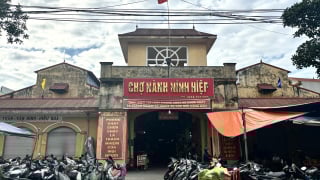 Nhiều cửa hàng tại chợ vải Ninh Hiệp 'bất ngờ' đóng cửa, ngừng kinh doanh?