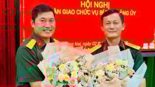 Trường Sĩ quan Lục quân 2: Hội nghị bàn giao chức vụ Bí thư Đảng ủy khoa công tác Đảng, công tác chính trị