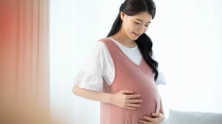 Rạn da thai kỳ: Mẹ bầu có nên quá lo lắng?