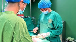10 phút “thần tốc” cấp cứu sản phụ bị sa dây rốn