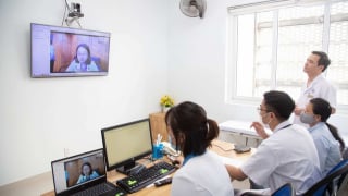 Khám, chữa bệnh từ xa: Rút ngắn khoảng cách giữa các tuyến, hỗ trợ kịp thời các địa phương khó khăn