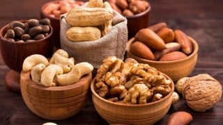 Lựa chọn thông minh cho người tiểu đường: 8 loại hạt hàng đầu và khẩu phần ăn lý tưởng