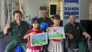 Những bức tranh 'Viết tiếp câu chuyện hòa bình' từ Vinamilk: Khi lòng biết ơn được vẽ thành hình