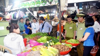 Tiến hành thanh tra, kiểm tra để đảm bảo an toàn thực phẩm nông sản dịp Tết Trung thu năm 2020