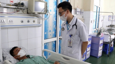 Phú Thọ: Gia tăng tình trạng người dân nhập viện do ngộ độc thực phẩm khi ăn ở hàng quán