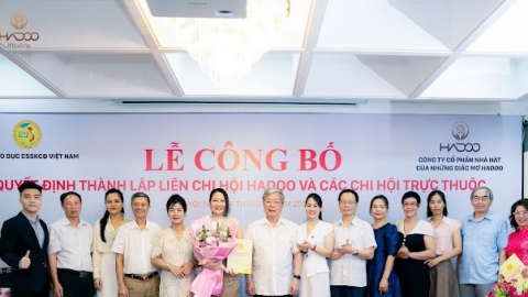 Hội Giáo dục chăm sóc sức khỏe cộng đồng Việt Nam công bố và trao quyết định thành lập Liên Chi hội Chăm sóc sức khỏe cộng đồng HaDoo