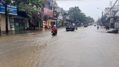 Hà Tĩnh ban hành công điện ứng phó với mưa lớn, áp thấp khả năng mạnh lên thành bão