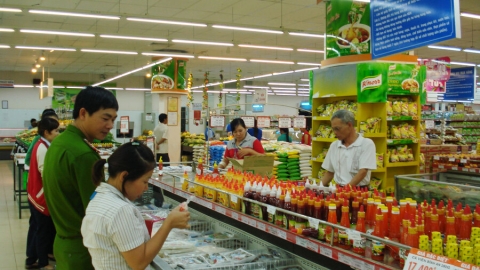 Hà Nội đảm bảo an toàn thực phẩm phục vụ Tết Dương lịch, Tết Nguyên đán Ất Tỵ và Lễ hội Xuân năm 2025