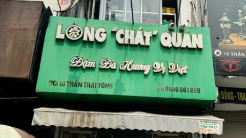 Hà Nội: Kiểm tra đột xuất quán 'lòng xe điếu' sau video gây xôn xao mạng xã hội