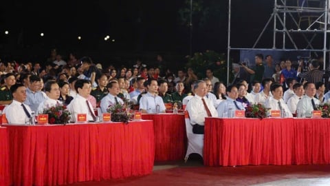 Chương trình nghệ thuật đặc biệt “Người là Hồ Chí Minh”