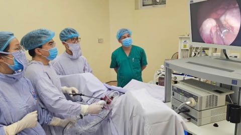 Phẫu thuật ung thư phụ khoa không sẹo: Dấu ấn mới của ngành Y tế Việt Nam