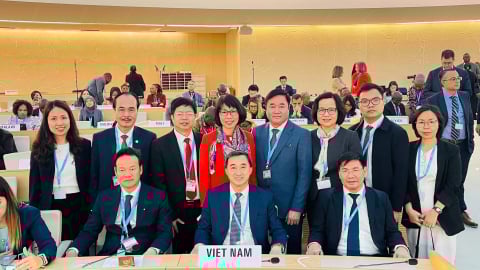 Thứ trưởng Bộ Y tế tham dự Kỳ họp lần thứ 78 Đại hội đồng Y tế Thế giới Geneva, Thụy Sĩ