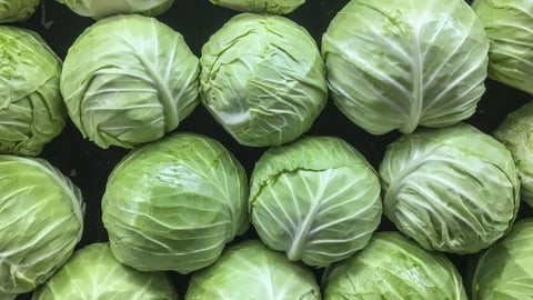 Ăn bắp cải sống hay chín tốt hơn?