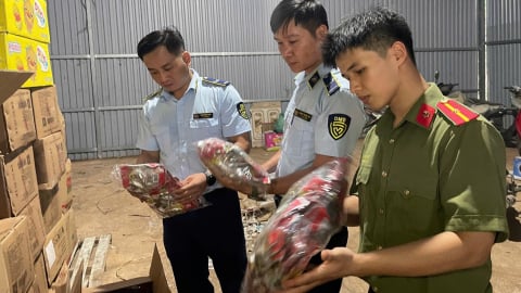 Cao Bằng: Thu giữ trên 5.000 sản phẩm mỹ phẩm không rõ nguồn gốc và thực phẩm nhập lậu