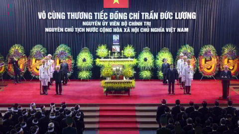 Cử hành Lễ An táng nguyên Chủ tịch nước Trần Đức Lương tại quê nhà Quảng Ngãi