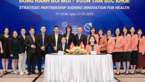 Chung tay vì sức khỏe cộng đồng – Long Châu & Novartis lan tỏa y học hiện đại đến mọi miền