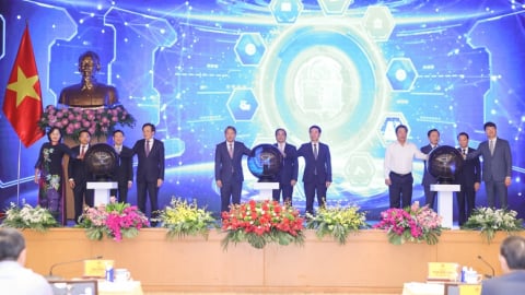 Thủ tướng Phạm Minh Chính khai trương Cổng Pháp luật quốc gia