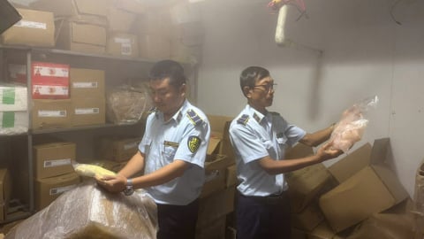 Đắk Lắk: Phát hiện kho lạnh chứa 1 tạ thực phẩm không rõ nguồn gốc xuất xứ