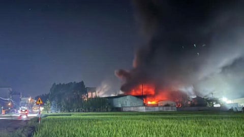 Bắc Giang: Cháy nhà xưởng khoảng 1.000 m2 ở Công ty cổ phần May Năm Châu